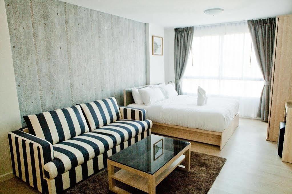 Baan Peang Ploen A712 By Huahin Holiday Condo Esterno foto